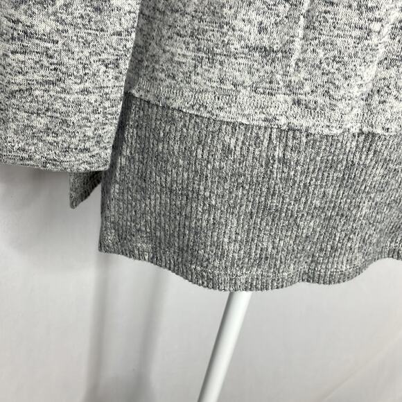 NWT bobeau grey layered sweater -  very oversized - Picture 4 of 10